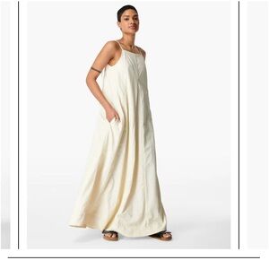 SWEATY BETTY Air Flow Maxi Dress Small Beige 100% polyamide. With pockets.